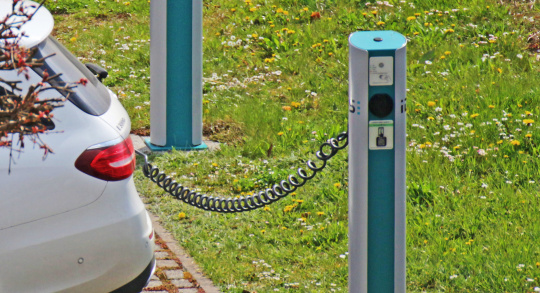 E-charging stations at IDS ensure resource- and environmentally-friendly mobility